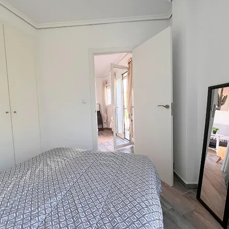 El Estudio De Rocio Con Piscina Y A Un Paso De La Playa En Apartament *