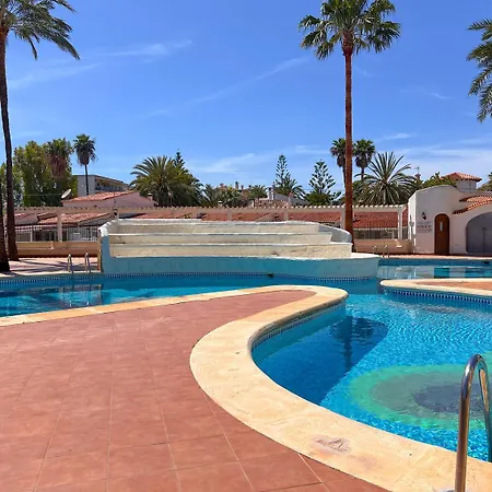 El Estudio De Rocio Con Piscina Y A Un Paso De La Playa En Apartament Denia