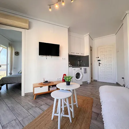 El Estudio De Rocio Con Piscina Y A Un Paso De La Playa En Apartament Denia